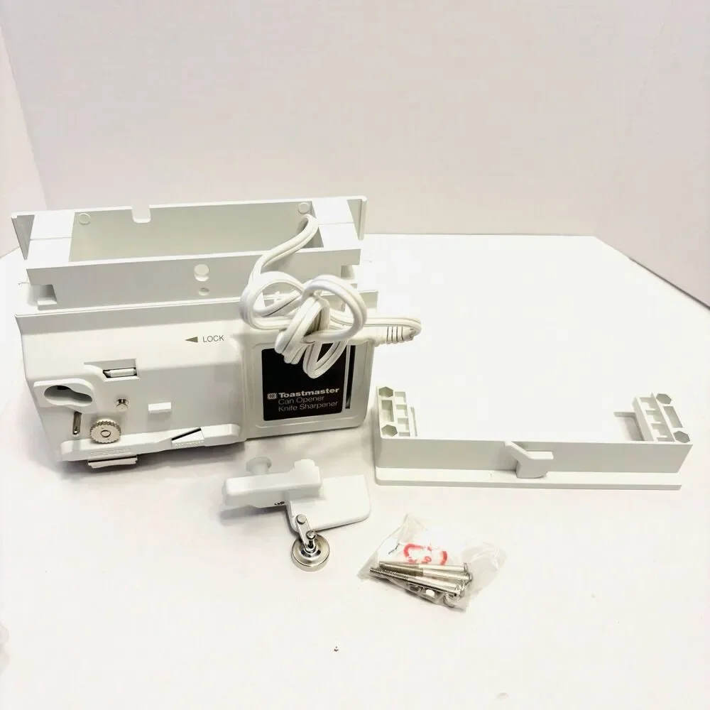 New Toastmaster Under Cabinet Electric Can Opener w/Knife Sharpener Model 2209